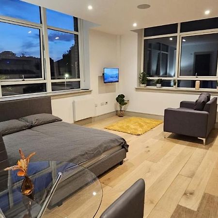 Studio Flat In Tottenham Londyn Zewnętrze zdjęcie